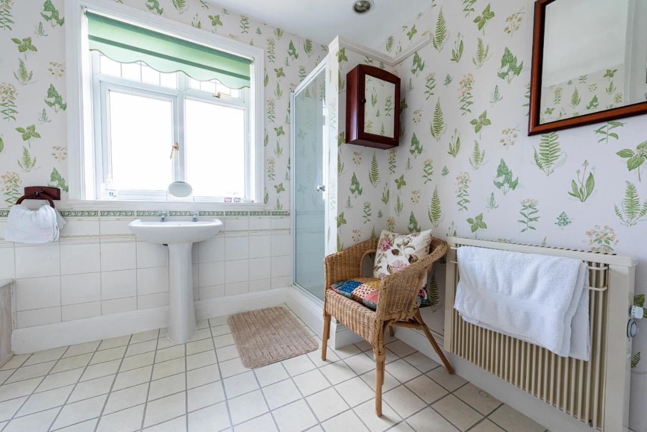 The Hillcrest Bed and Breakfast Ecton Εξωτερικό φωτογραφία