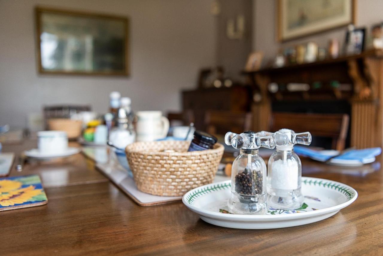 The Hillcrest Bed and Breakfast Ecton Εξωτερικό φωτογραφία