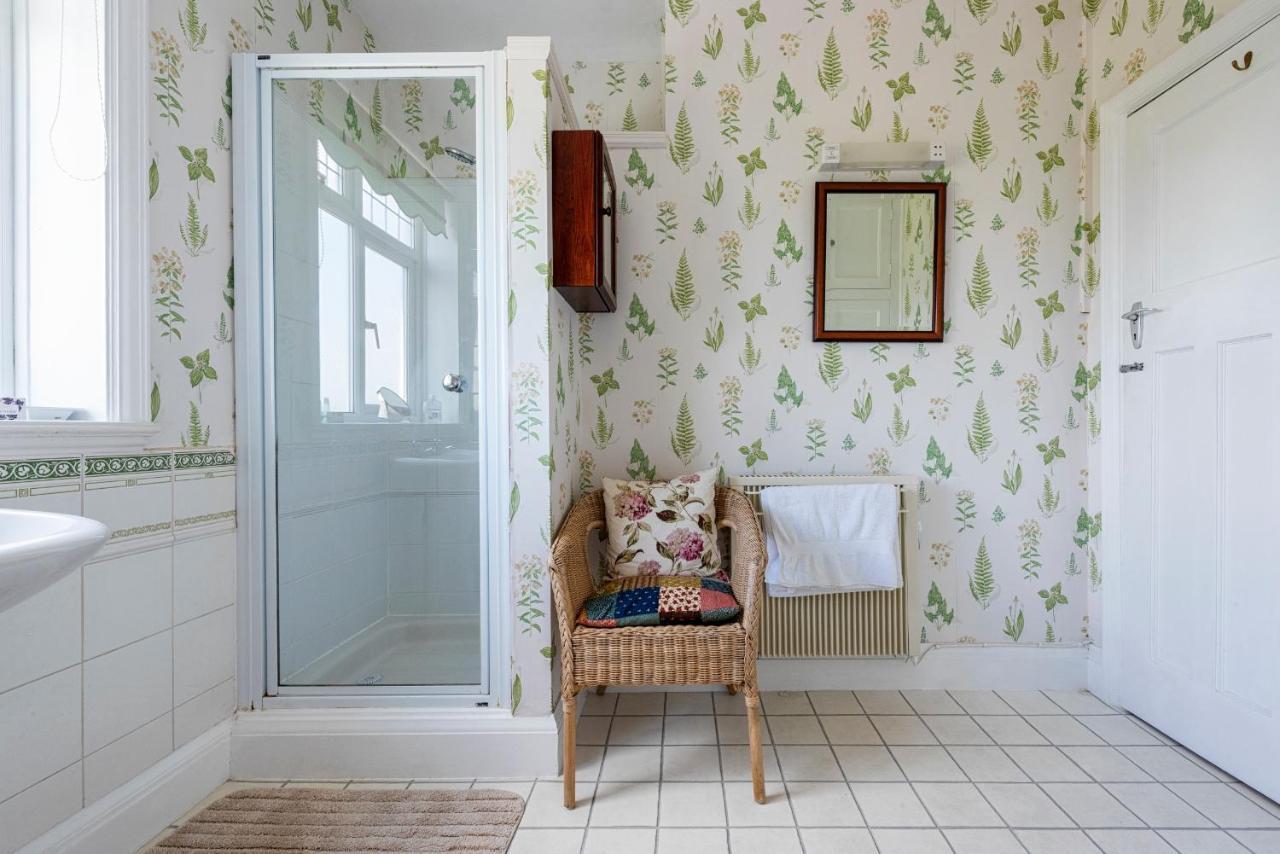 The Hillcrest Bed and Breakfast Ecton Εξωτερικό φωτογραφία