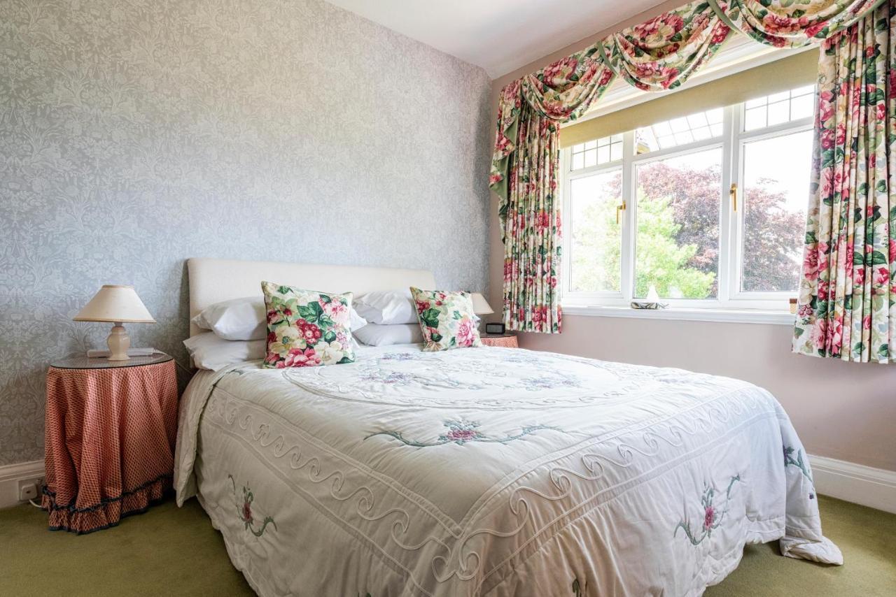 The Hillcrest Bed and Breakfast Ecton Εξωτερικό φωτογραφία